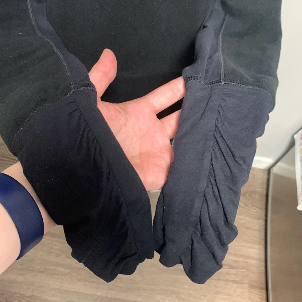 Lululemon jacket - Picture 5 of 9